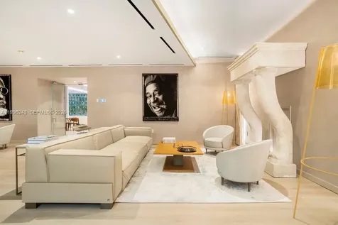 1000 Brickell Plaza Miami FL 33131