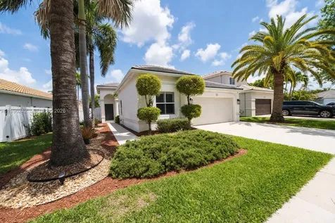 717 Tanglewood Circle Weston FL 33327