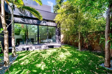 420 SW 15th Road Miami FL 33129