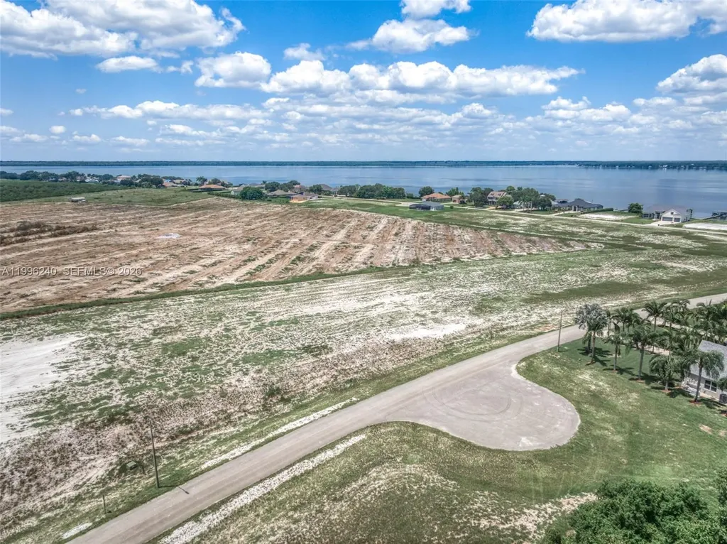491 Sunset Point Drive Lake Placid Other City - In The State Of Florida FL 33852