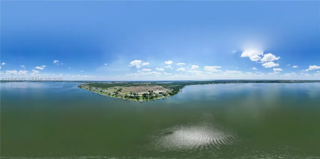 491 Sunset Point Drive Lake Placid Other City - In The State Of Florida FL 33852