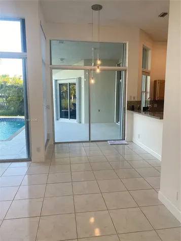 3066 Lakewood Circle Weston FL 33332
