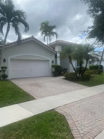 3066 Lakewood Circle Weston FL 33332