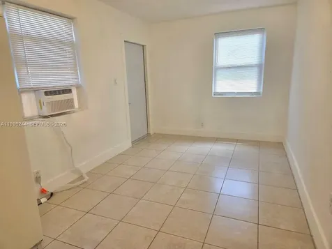 34 SW 6th Avenue Dania Beach FL 33004