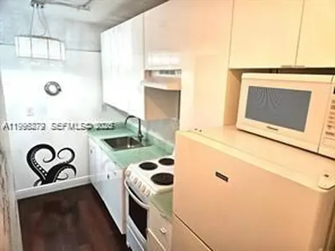 1200 West Avenue Miami Beach FL 33139