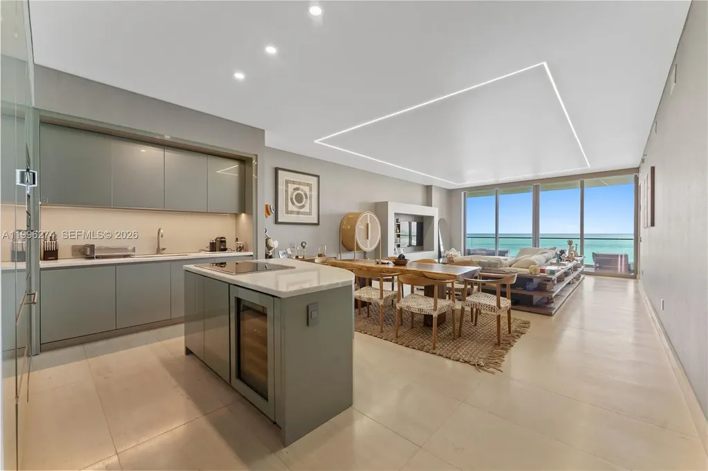 18975 Collins Avenue Sunny Isles Beach FL 33160