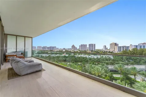 18975 Collins Avenue Sunny Isles Beach FL 33160