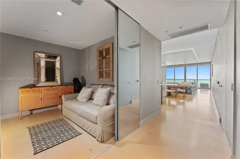 18975 Collins Avenue Sunny Isles Beach FL 33160