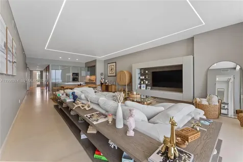 18975 Collins Avenue Sunny Isles Beach FL 33160