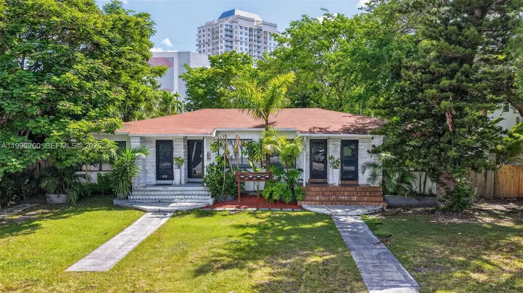 7811 NE 10th Court Miami FL 33138