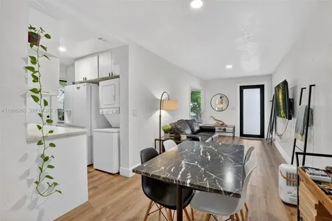 7811 NE 10th Court Miami FL 33138