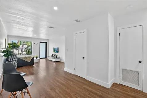 7811 NE 10th Court Miami FL 33138