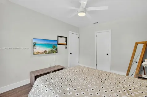 7811 NE 10th Court Miami FL 33138