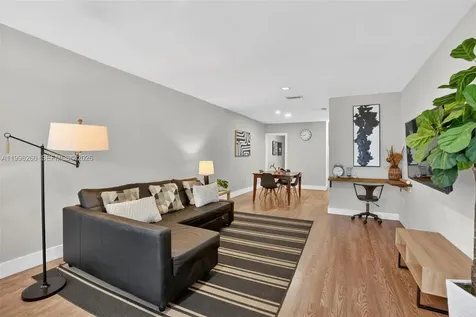7811 NE 10th Court Miami FL 33138