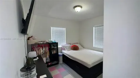 3481 NW 5th Street Lauderhill FL 33311