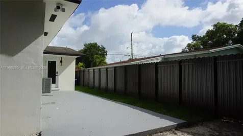 3280 NW 51st Terrace Miami FL 33142