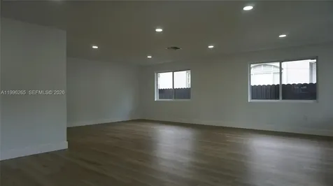 3280 NW 51st Terrace Miami FL 33142