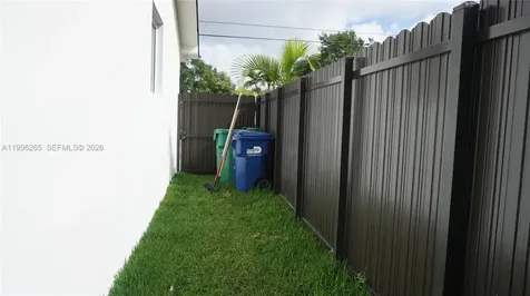 3280 NW 51st Terrace Miami FL 33142