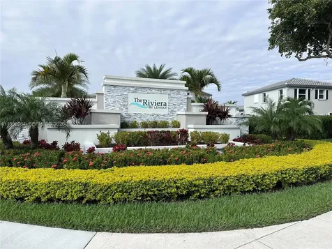 2671 SE 10th Street Homestead FL 33035