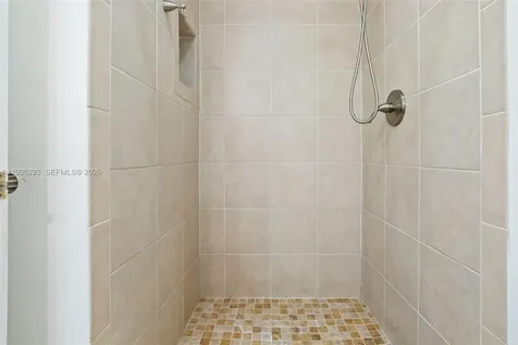 1360 NW 97th Terrace Pembroke Pines FL 33024