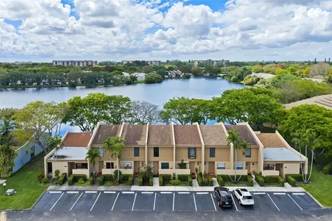 1360 NW 97th Terrace Pembroke Pines FL 33024