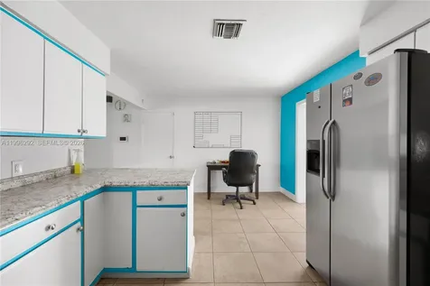 417 SW 1st Avenue Boynton Beach FL 33435