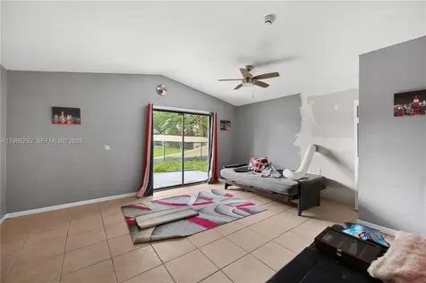 417 SW 1st Avenue Boynton Beach FL 33435