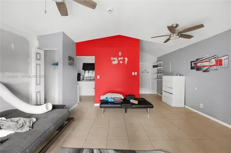 417 SW 1st Avenue Boynton Beach FL 33435