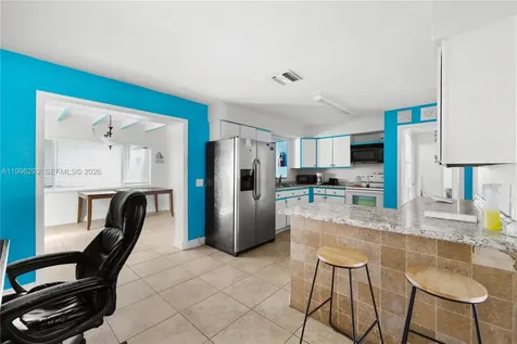 417 SW 1st Avenue Boynton Beach FL 33435