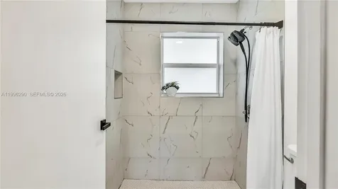 651 Shiloh Terrace Davie FL 33325