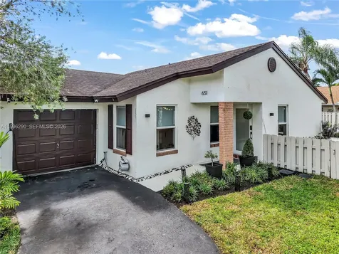 651 Shiloh Terrace Davie FL 33325