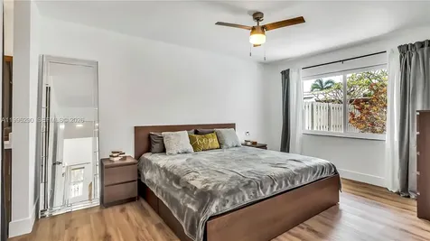 651 Shiloh Terrace Davie FL 33325