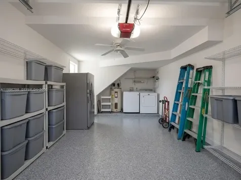 1016 Via Jardin Riviera Beach FL 33418