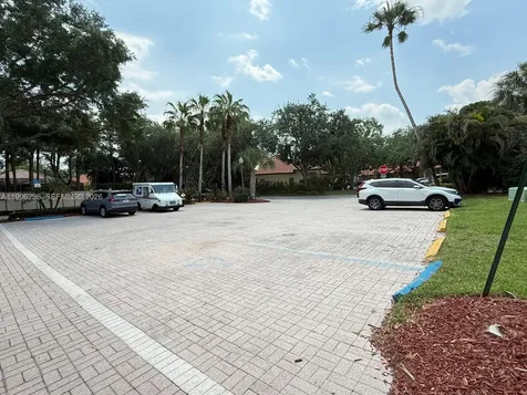 1016 Via Jardin Riviera Beach FL 33418