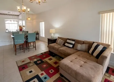 1016 Via Jardin Riviera Beach FL 33418
