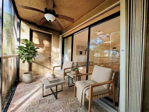 310 Lakeview Drive Weston FL 33326
