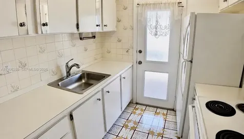 16900 NE 14th Avenue Miami FL 33162