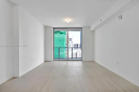 77 SE 5th Street Miami FL 33131
