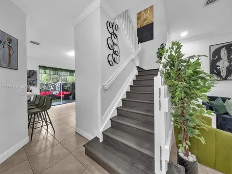 20673 NE 10th Path Miami FL 33179