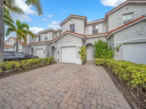 20673 NE 10th Path Miami FL 33179