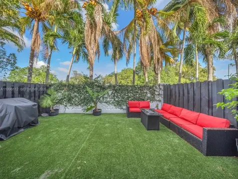 20673 NE 10th Path Miami FL 33179