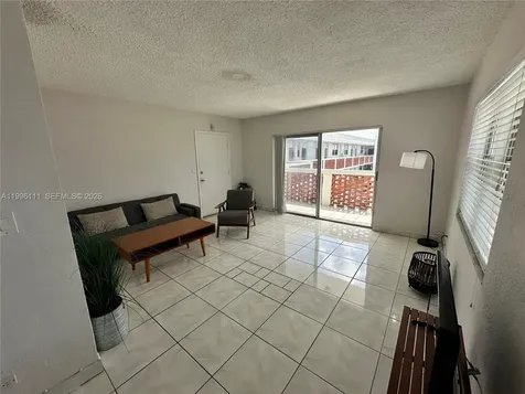 North Miami Beach FL 33160