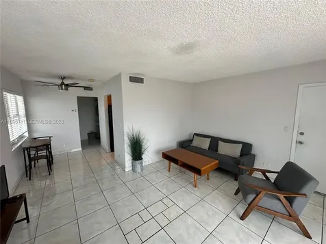 North Miami Beach FL 33160