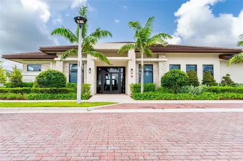 817 NE 211th Street Miami FL 33179