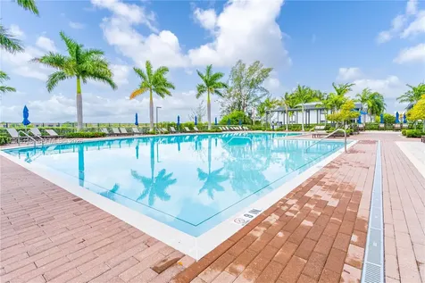 817 NE 211th Street Miami FL 33179