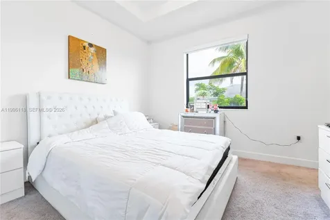 817 NE 211th Street Miami FL 33179