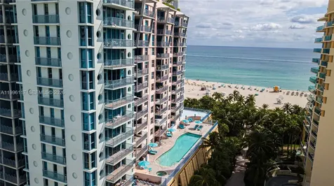 1500 Ocean Drive Miami Beach FL 33139
