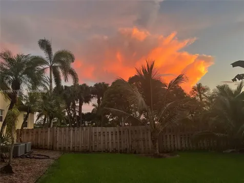 18901 SW 63rd Street Southwest Ranches FL 33332