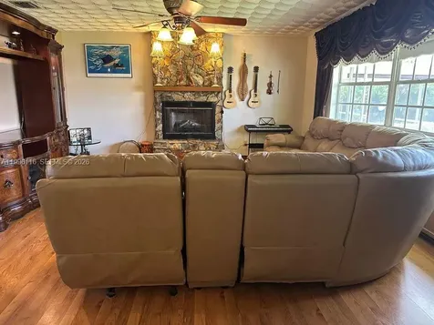 18901 SW 63rd Street Southwest Ranches FL 33332
