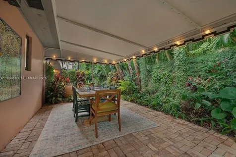 226 Chilean Avenue Palm Beach FL 33480